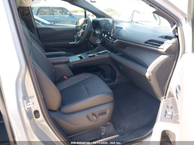 5TDCSKFC1RS131940 Toyota Sienna Xse
