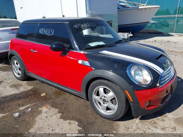 2011 MINI COOPER WMWSU3C53BT183947 Photo 0