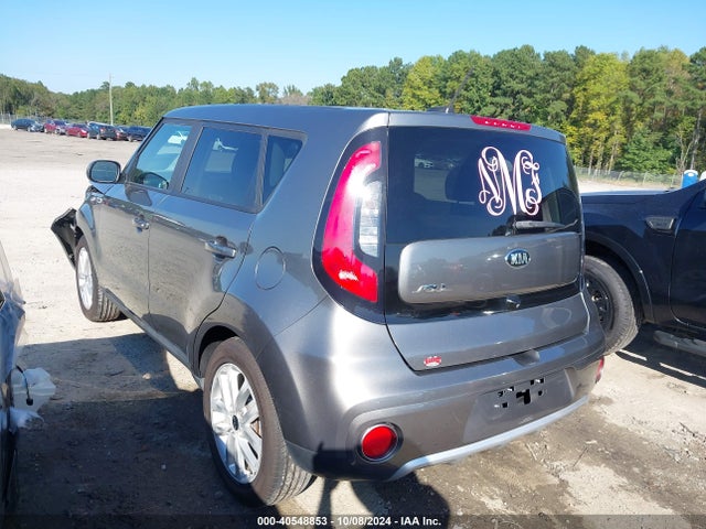 KIA SOUL + 2018 KNDJP3A59J7512988 Image 3