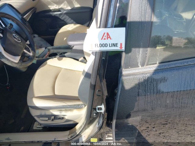 JTDKARFU5J3546958 Toyota Prius Four