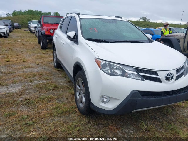 Toyota Rav4 Xle 2015 2T3WFREV3FW231514 Image 1
