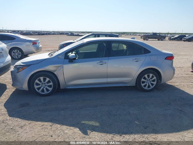 Toyota COROLLA LE 2022 JTDEPMAE4N3020647 Image 14