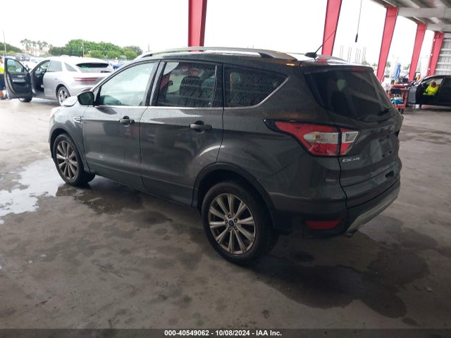 Ford Escape Titanium 2017 1FMCU0JD2HUD56355 Image 3