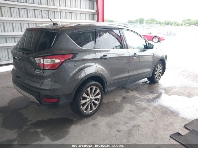 Ford Escape Titanium 2017 1FMCU0JD2HUD56355 Image 4