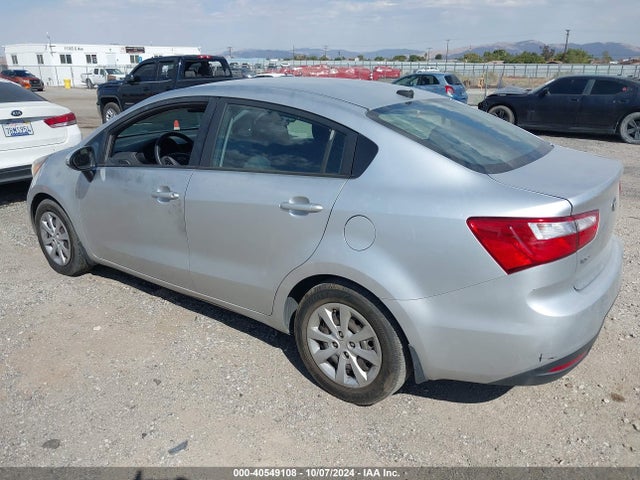 KIA RIO LX 2015 KNADM4A31F6528753 Image 3