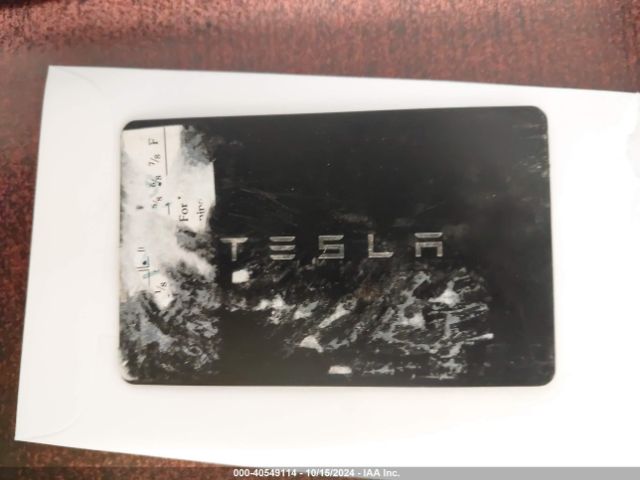 5YJ3E1EA6KF425734 Tesla MODEL 3
