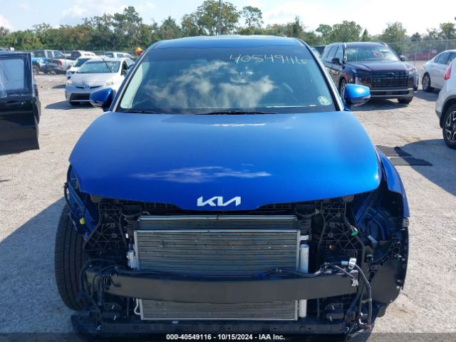 5XYK33AF6PG114092 KIA Sportage Ex