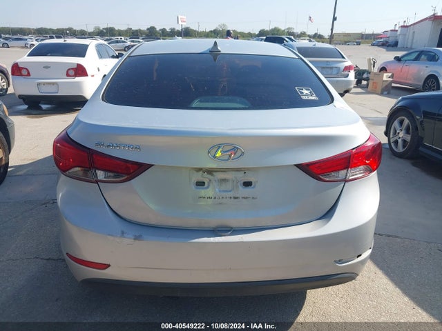 Hyundai ELANTRA SE 2015 5NPDH4AE5FH651261 Image 16