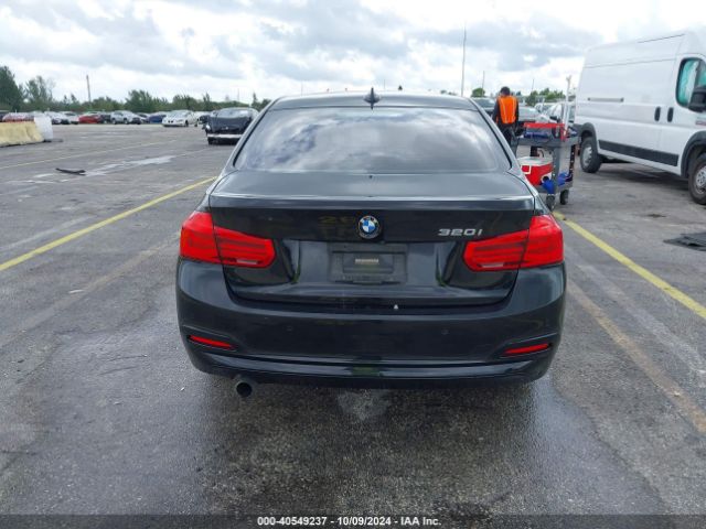 WBA8E1G50JNU91246 BMW 320i