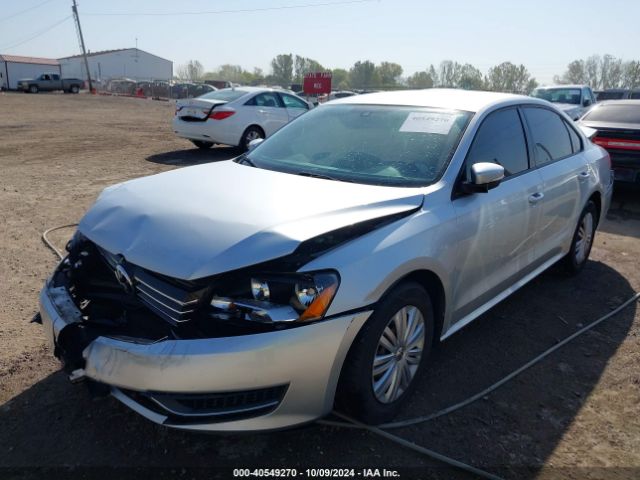1VWAT7A33EC032652 Volkswagen Passat 1.8t S