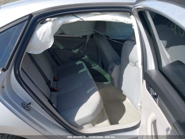 1VWAT7A33EC032652 Volkswagen Passat 1.8t S