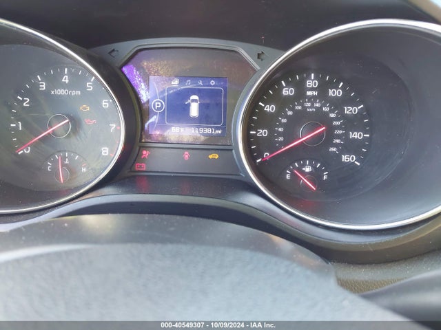 KIA SEDONA LX 2017 KNDMB5C15H6313454 Image 7