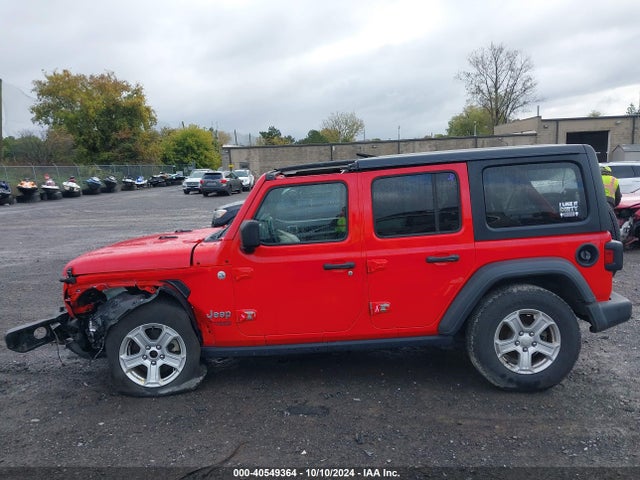 1C4HJXDG1JW122235 Jeep Wrangler Unlimited Sport S 4x4
