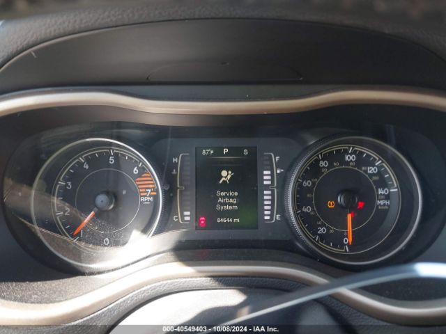 1C4PJLCB3GW195576 Jeep Cherokee Latitude