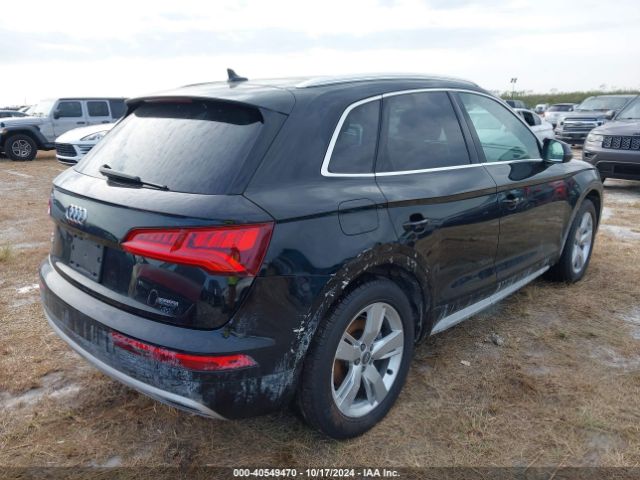 WA1CNAFY2K2072045 Audi Q5 45 Premium