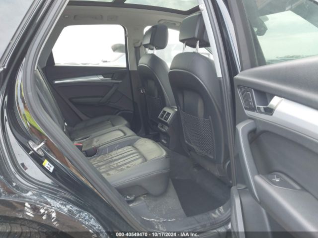 WA1CNAFY2K2072045 Audi Q5 45 Premium