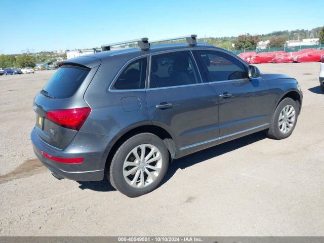 WA1LFAFP3FA102931 Audi Q5 2.0t Premium