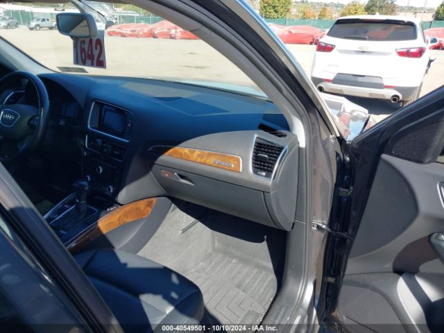 WA1LFAFP3FA102931 Audi Q5 2.0t Premium