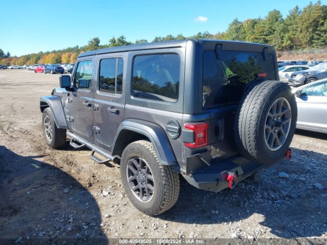 1C4HJXEG6JW209336 Jeep Wrangler Unlimited Sahara 4x4