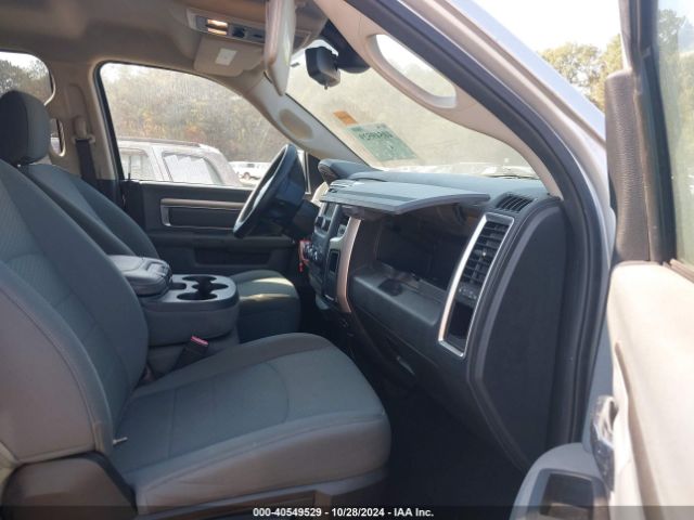 1C6RR7GT3FS549962 RAM 1500 Slt