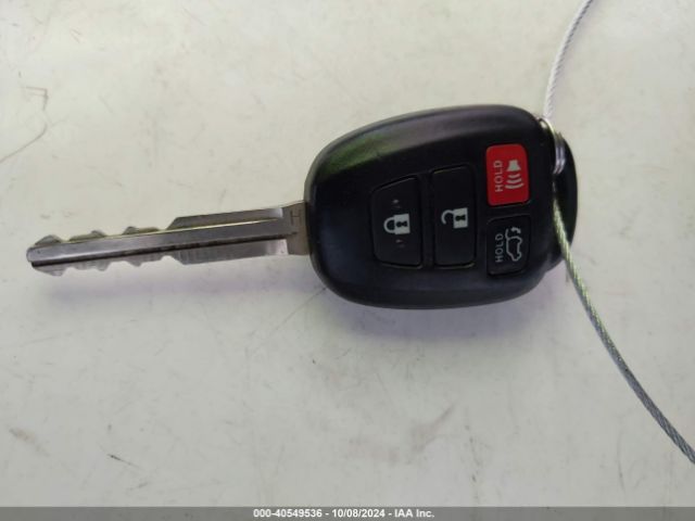5TDZKRFH7GS123014 Toyota Highlander Le Plus V6