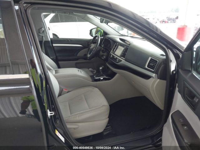 5TDZKRFH7GS123014 Toyota Highlander Le Plus V6