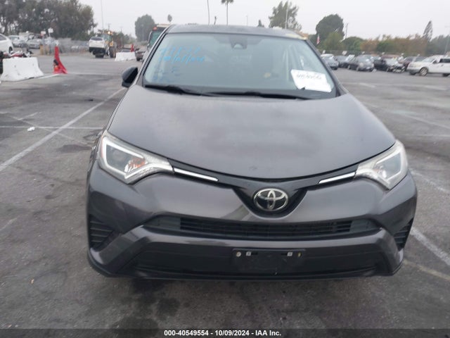 Toyota RAV4 LE 2018 JTMBFREV9JJ726063 Image 12