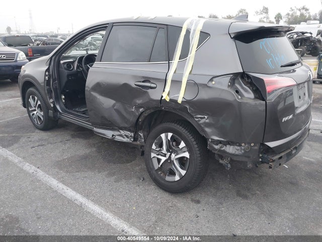 Toyota RAV4 LE 2018 JTMBFREV9JJ726063 Image 3
