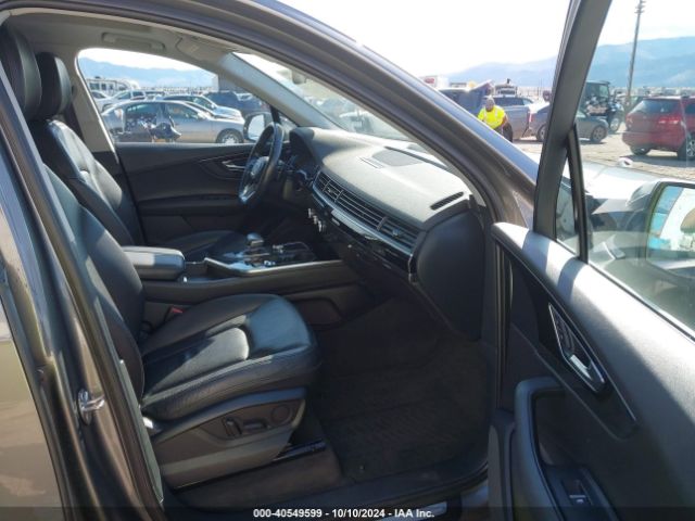 WA1AAAF74HD006877 Audi Q7 3.0t Premium