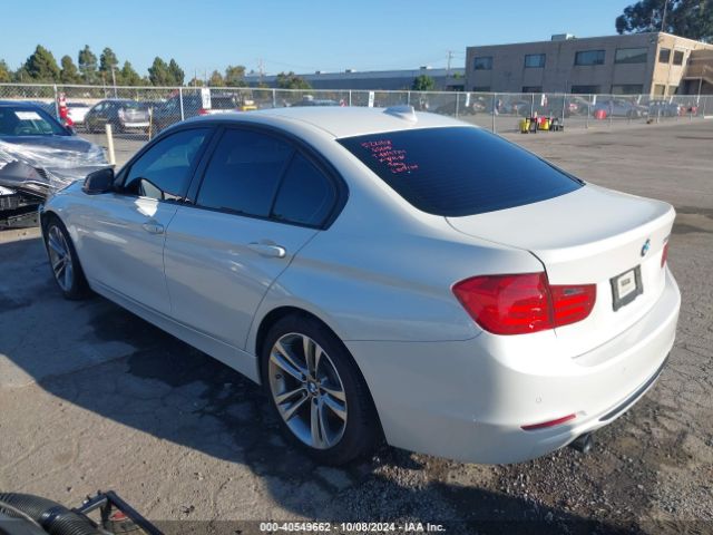 WBA3A9C59EF477792 BMW 335i
