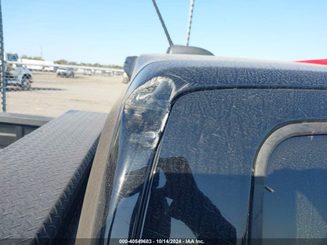1GTP6DE10G1351422 GMC CANYON SLT