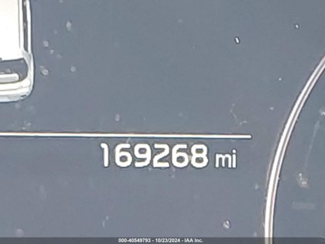 KNDJX3AAXJ7548363 KIA Soul !