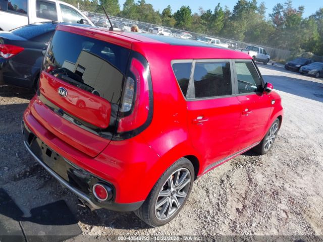 KNDJX3AAXJ7548363 KIA Soul !