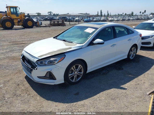 Hyundai Sonata Limited 2018 5NPE34AF7JH599622 Image 2