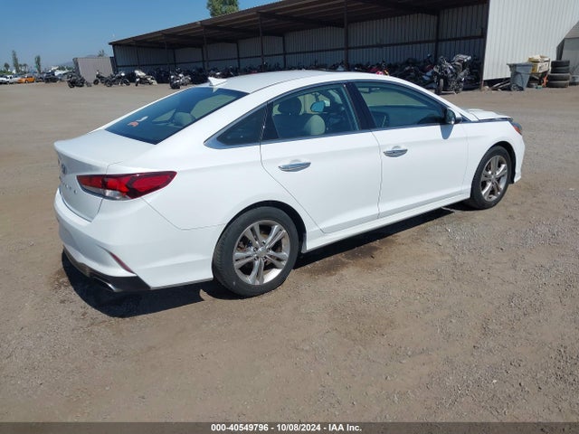 Hyundai Sonata Limited 2018 5NPE34AF7JH599622 Image 4