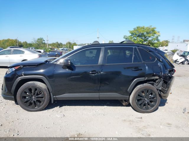 2T3A1RFV8MC187189 Toyota Rav4 Xle Premium