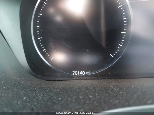 LYV102RK9KB218979 Volvo Xc60 T5 Momentum
