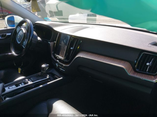 LYV102RK9KB218979 Volvo Xc60 T5 Momentum