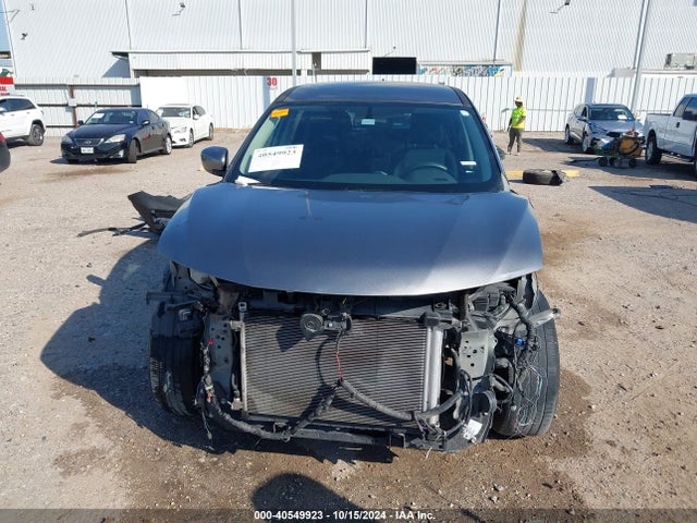 Nissan ROGUE S 2017 JN8AT2MT6HW386657 Image 13