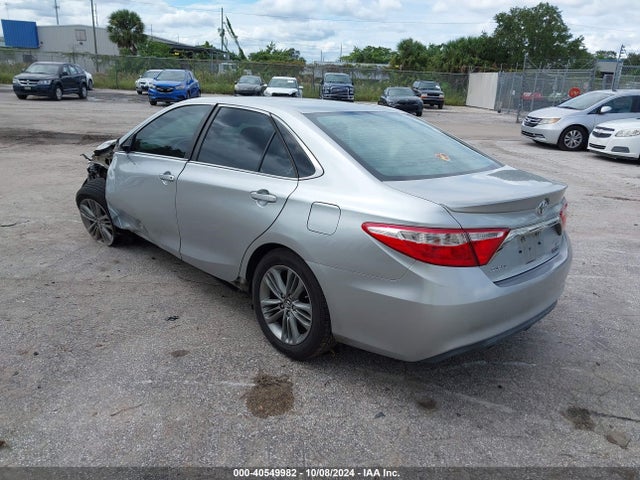Toyota CAMRY SE 2015 4T1BF1FK2FU490900 Image 3