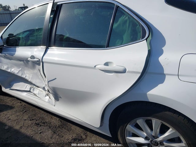 Toyota CAMRY LE 2020 4T1C11AK2LU984597 Image 18