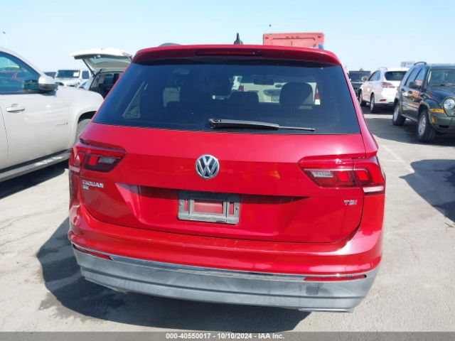 3VV3B7AX2JM214953 Volkswagen Tiguan 2.0t Se/2.0t Sel