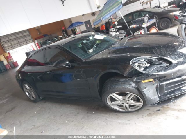 WP0AA2A75JL110714 Porsche PANAMERA 4