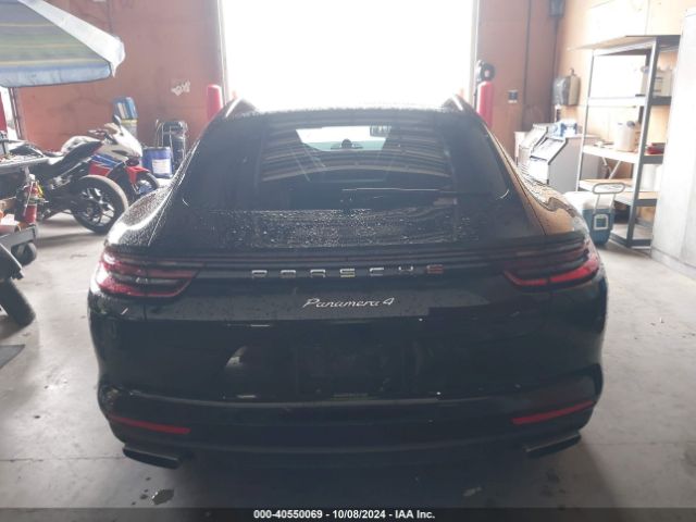 WP0AA2A75JL110714 Porsche PANAMERA 4