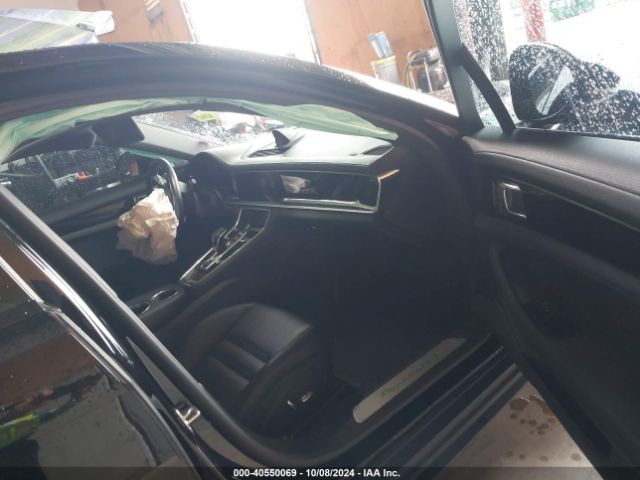 WP0AA2A75JL110714 Porsche PANAMERA 4