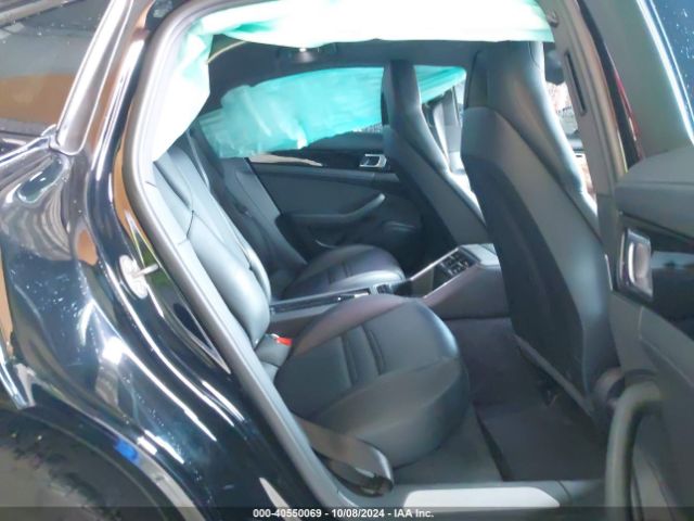 WP0AA2A75JL110714 Porsche PANAMERA 4