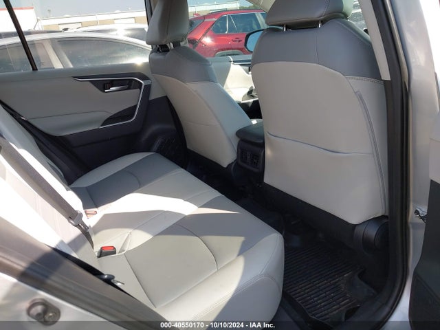 Toyota Rav4 Xle Premium 2019 2T3C1RFV2KC009123 Image 8