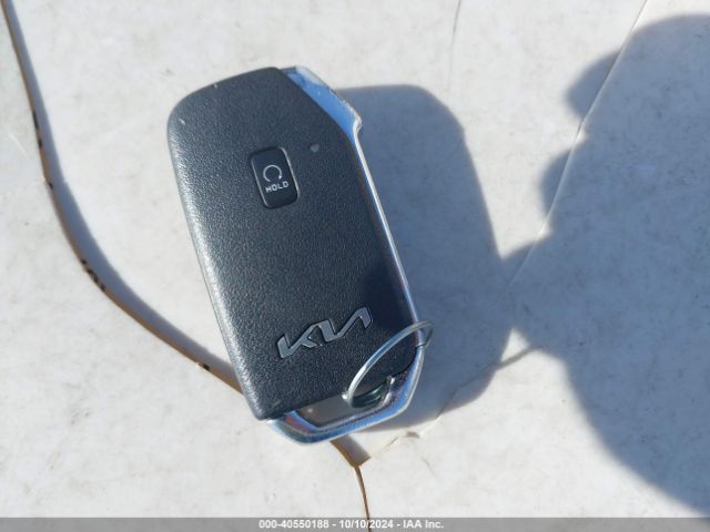 KNDCR3L14P5040930 KIA Niro Ev Wind