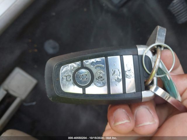 1LN6L9SK3H5609677 Lincoln Continental Select