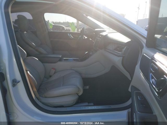 1LN6L9SK3H5609677 Lincoln Continental Select